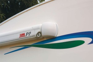 Spoiler S Fiamma do markizy F45 